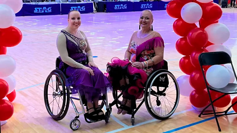 Salla ja Birgitta koripallostadion Ta Qalissa Maltalla.