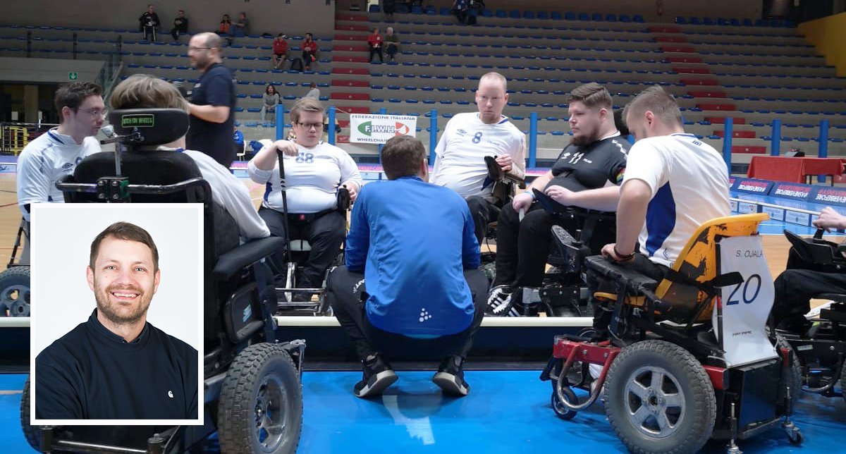 Mika Borg valmentamassa joukkuetta ringissä. Kuvan päällä Mika Borg poseeraamassa kameralle lähikuvassa.