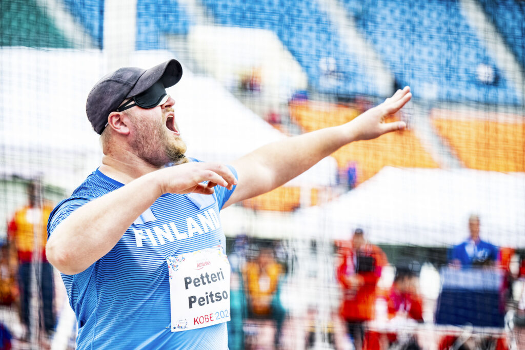 Petteri Peitso juuri suorituksensa tehneenä.